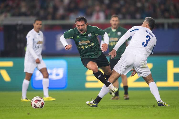 比任何一项 比任何一项